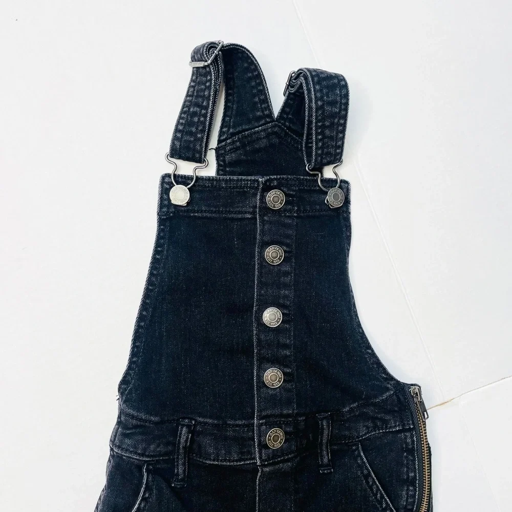 Gap Denim Girl’s Black Raw Release Hem Button Front Skinny Overalls Kid’s Small